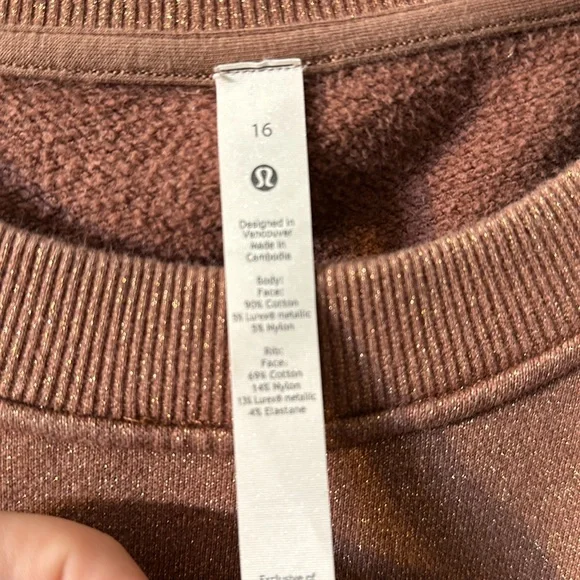 Lululemon Dusty Rose Cropped Crewneck - Picture 3 of 5